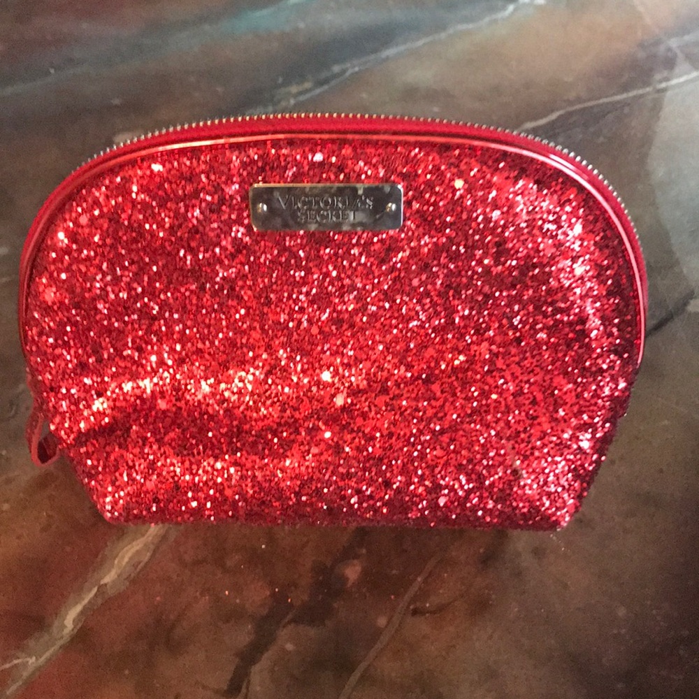 Victoria’s Secret makeup bag